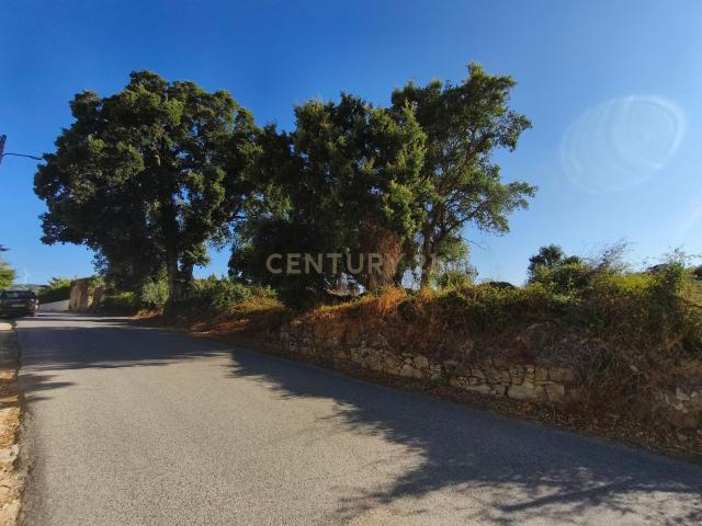 Terreno rustico na Merceana com 3800m2