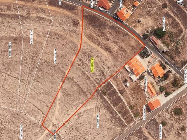 Terreno Rustico para construção Porto Santo Lapeira