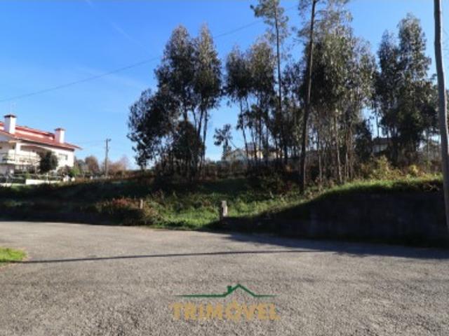 Terreno Urbano Venda em Oliveira de Azeméis, Santiago de Riba Ul, Ul, Macinhata da Seixa e Madail,Oliveira de Azeméis