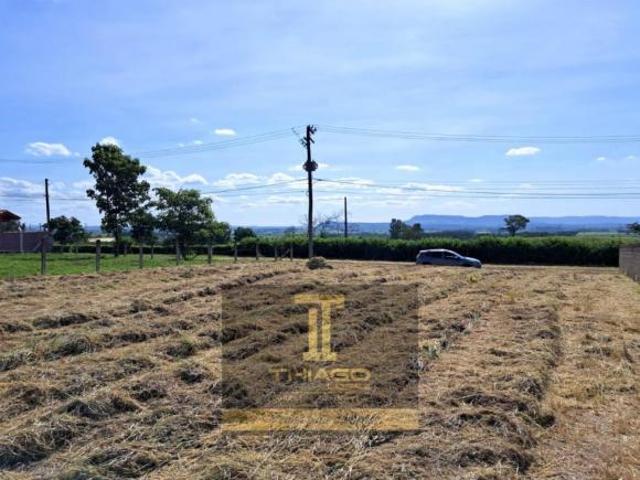 Terreno Rural para Venda em Porangaba, 1.200M², ESCRITURA, PLAINO, ÁGUA E LUZ