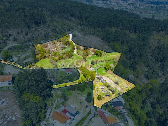 Terreno rural 27.850 m² em Mesão Frio Guimarães