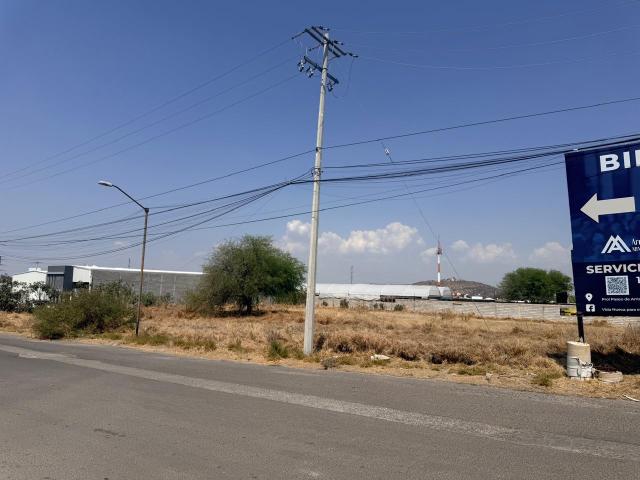 TERRENO RENTA LOS OLVERA