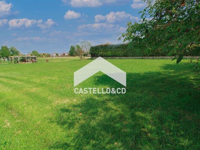 Terreno Residenziale 240mq