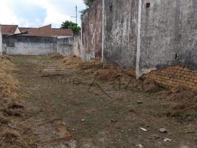 Terreno Residencial ou Comercial Centro Jacareí 179,58m²
