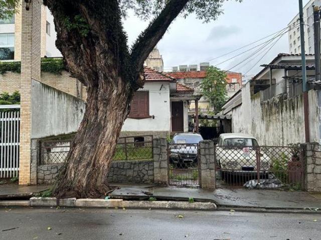 Terreno Residencial ou Comercial em Praça da Árvore, São Paulo/SP