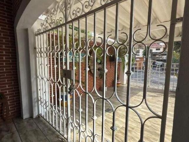 Terreno residencial à venda em Santos Ponta da Praia – 276m²