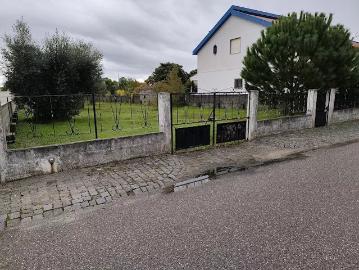 Terreno Residencial de 692 m² à Venda na Comenda