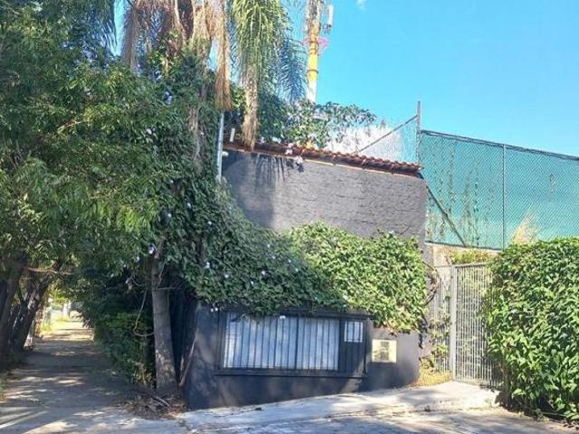 Terreno residencial e comercial no Alto de Pinheiros 1409m² área total 1suíte