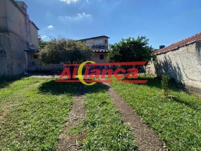 Terreno residencial e comercial com edicula