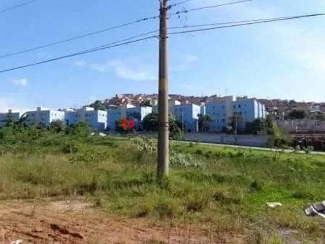 Terreno Residencial em Jardim Isabella