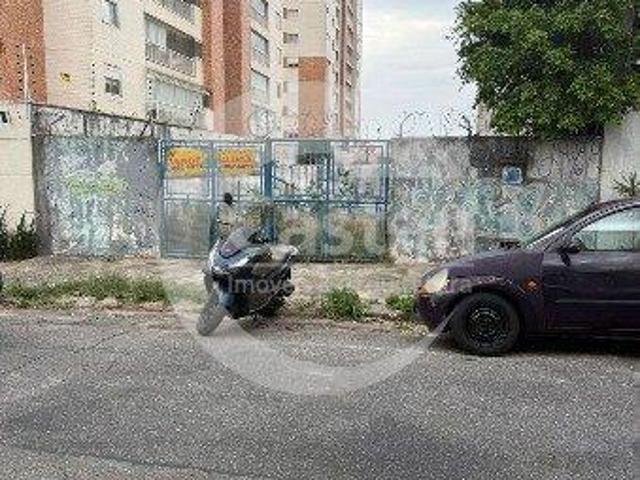 Terreno Residencial em Vila Gumercindo