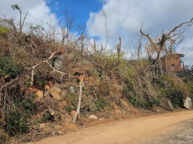 Terreno residencial en fraccionamiento privado en Brisas del Marqu?s, Acapulco, con vista a la Bah?a