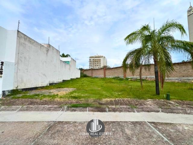 Terreno Residencial en Jardines del Campestre