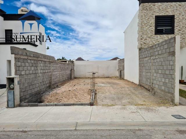 Terreno residencial en la zona de Romanzza