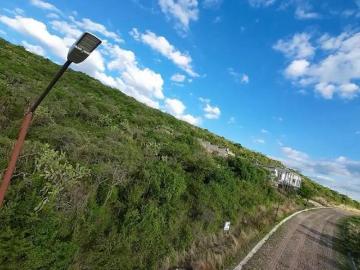 Terreno Residencial en Venta de 2400.48m2 en Valle de los Reyes, León, Guanajuato