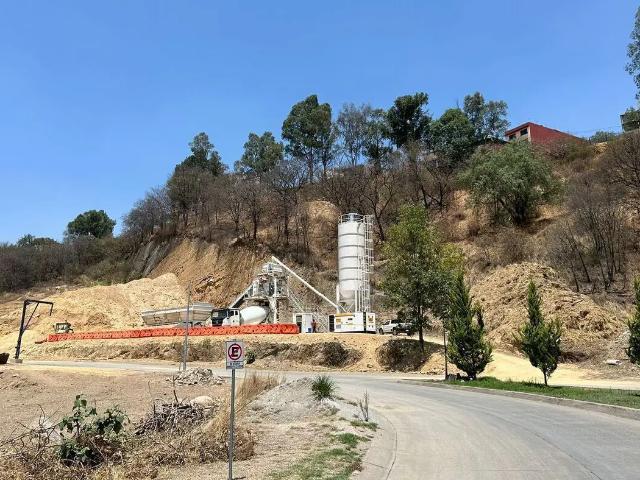 Terreno residencial en venta en Bosque Real en Ciudad de México