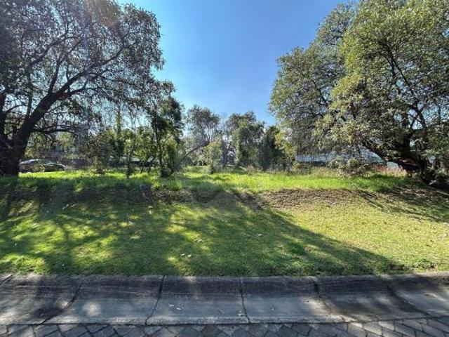 Terreno residencial en venta en Club de Golf los Encinos
