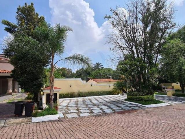 Terreno residencial en venta en Condominio Atlas Colomos