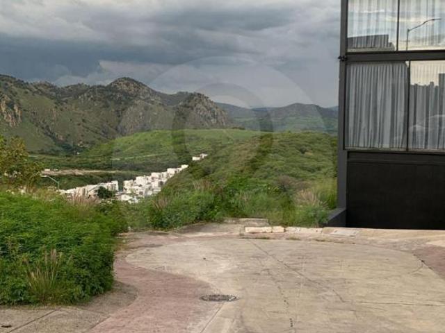 Terreno residencial en venta en El Centinela