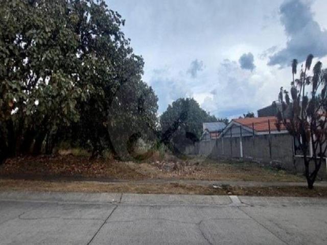 Terreno residencial en venta en El Palomar