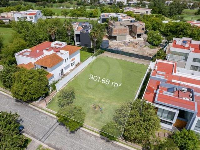 Terreno residencial en venta en Fraccionamiento Las Lomas Club Golf