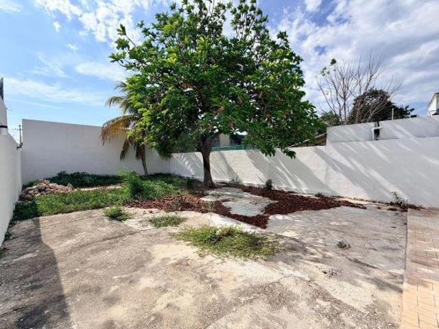 Terreno residencial en venta en Fraccionamiento Montebello