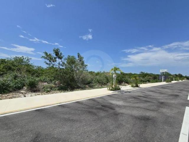 Terreno residencial en venta en Pueblo Tekat