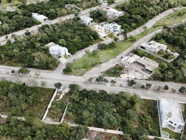 Terreno residencial en venta en Pueblo Conkal