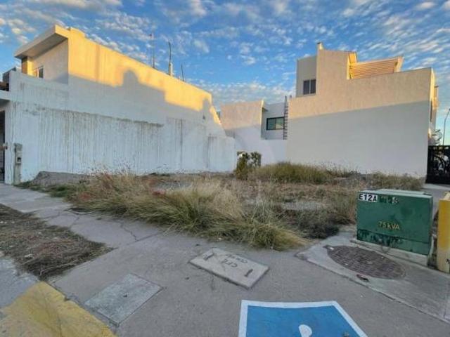 Terreno residencial en venta en Real del Valle