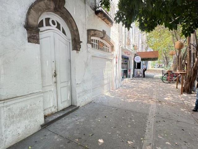 Terreno residencial en venta en Roma Norte
