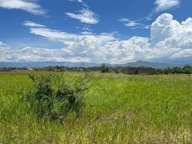 Terreno residencial en venta en Villa Corona Centro