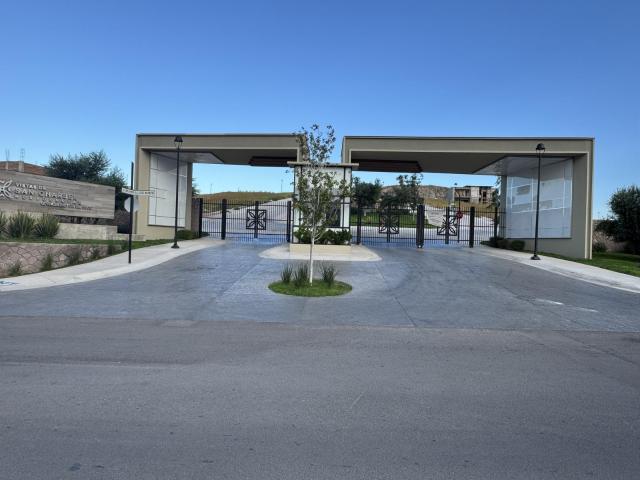TERRENO RESIDENCIAL EN VENTA FRACC. VISTAS DE SAN CHARBEL $5,200,000
