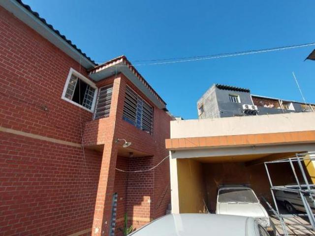 Terreno residencial para venda em Jardim Líbano, 109m²