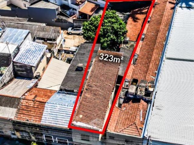 Terreno residencial para venda em Lapa, 324m²