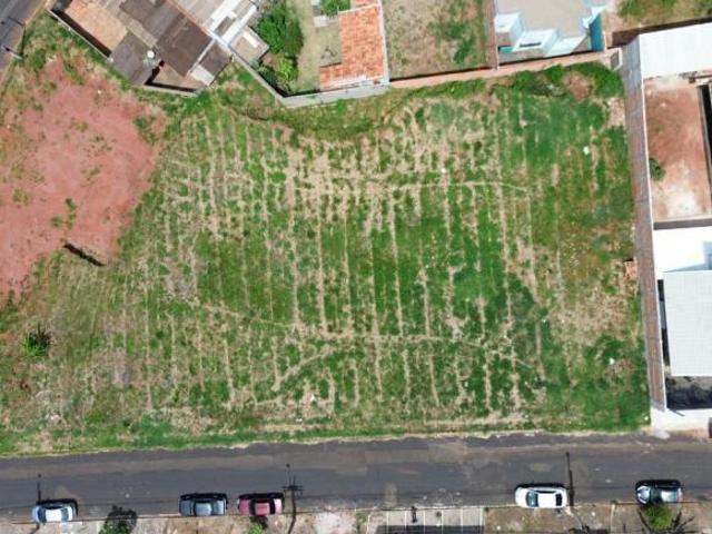 Terreno residencial para venda em Sorocabano, 313m²