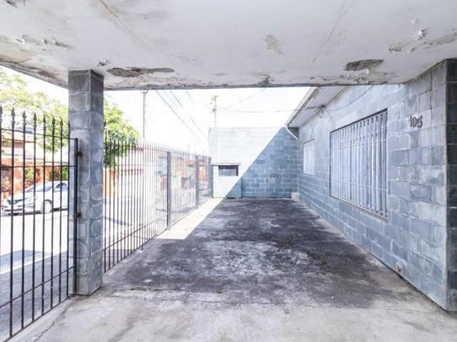Terreno residencial para venda em Vila Santa Maria, 374m²