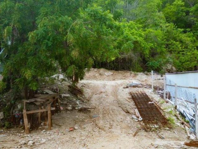 Terreno residencial plano y listo para construir, a poco minutos de la playa, en venta
