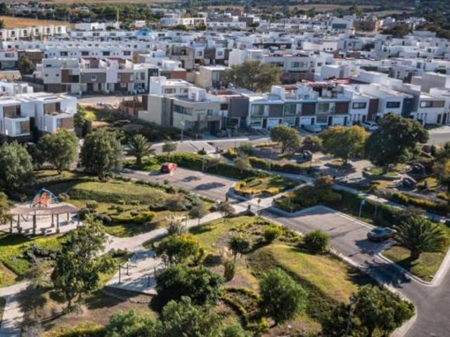 TERRENO RESIDENCIAL VENTA 4