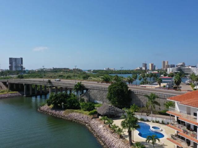 Terreno Residencial Vivar en Venta en Marina El Cid, Mazatlán, Zona Norte