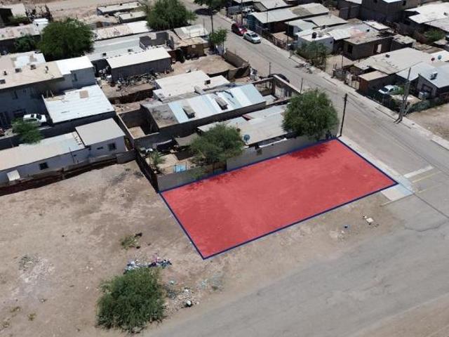 TERRENO RESIDENCIAL 4