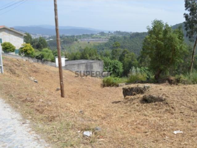 Terreno Rio de Moinhos Penafiel