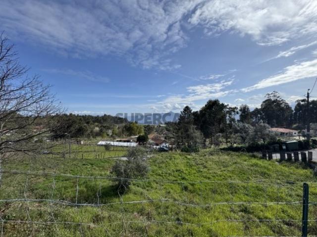 Terreno de 1.800 m² em Arnoia Natureza, Tradição e Potencial Turístico em Celorico de Basto