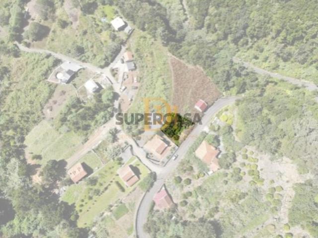 Terreno São Vicente Perfeito para Alojamento Local Negociável