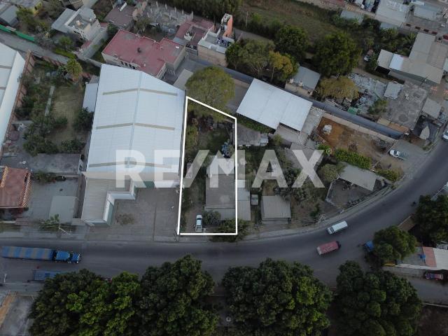 Terreno sobre Libramiento Viguera Industrial Comercial 584 m2
