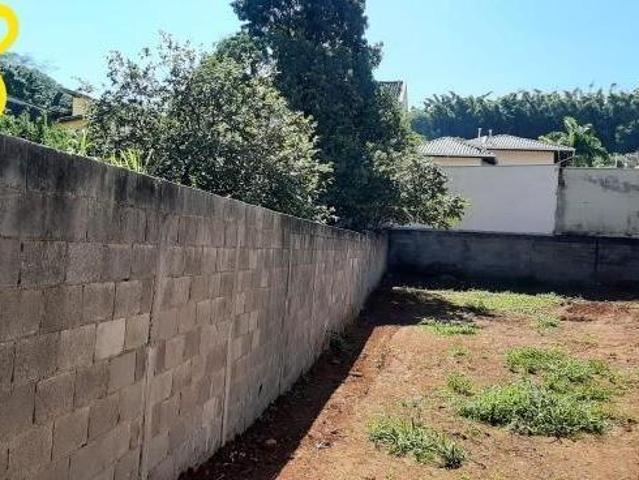 Terreno totalmente plano no Jardim Chapadão. OPORTUNIDADE