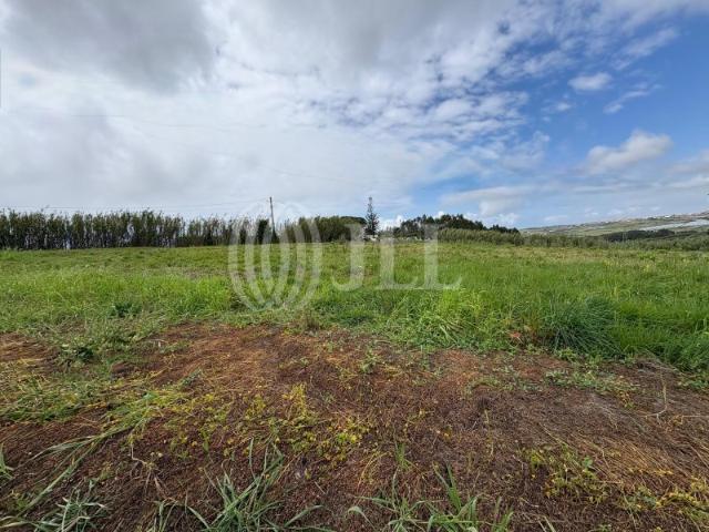 Terreno para desenvovimento residencial, em Santa Cruz