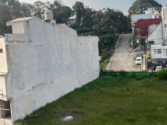 Terreno Unidad habitacional Del Valle