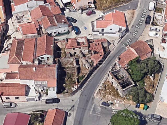 Terreno urbanizado em Talaíde