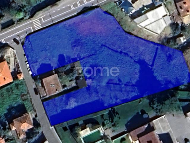 Terreno urbanizável à face da EN 105 Porto Guimarães