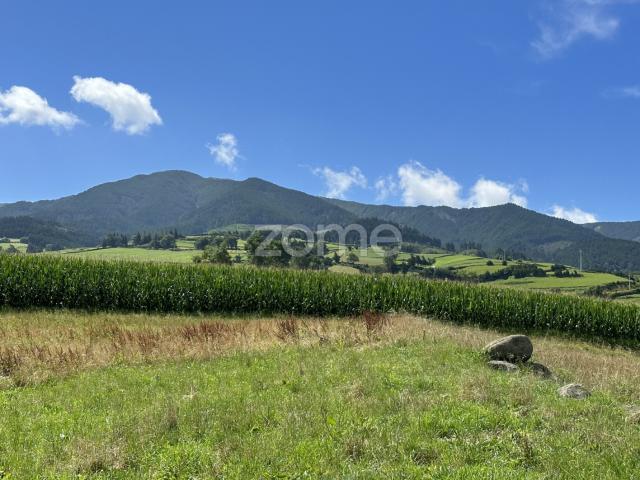 Terreno urbanizável com 11.600m2 Nordeste